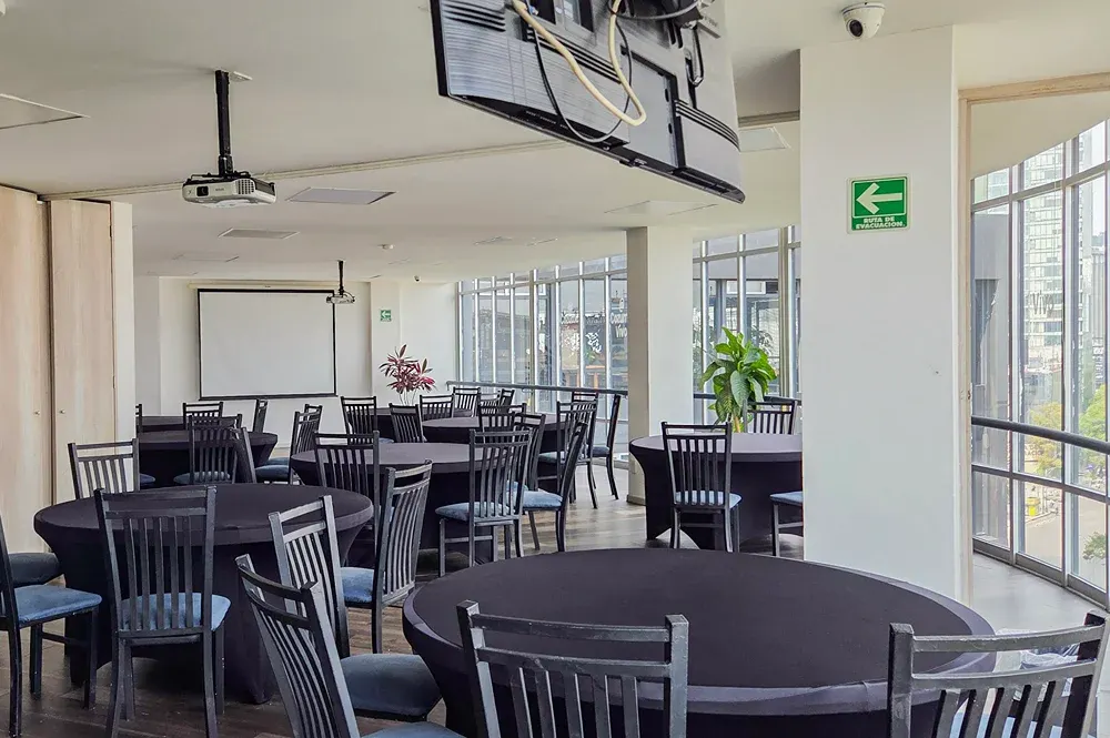 Salón Vagabundo Hotel Fontán Reforma Ciudad de México Salón Vagabundo Hotel Fontán Reforma Ciudad de México